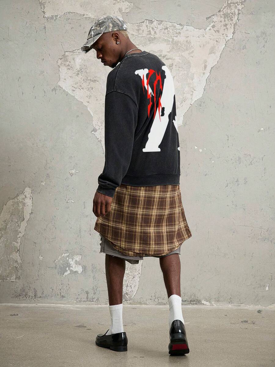 Manfinity ZONE917 Y2K Letter Print Washed Black Oversized Sweatshirt - Black - View 1