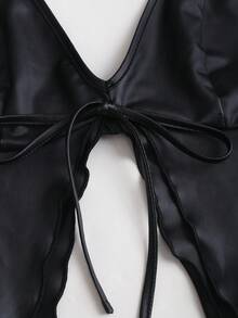 Sweetra Bộ 2 áo hở lưng cổ chữ V, viền bất đối xứng, áo và quần ống loe cổ điển cạp thấp cho nữ, chất liệu da PU màu đen, trang phục dự tiệc thời trang, thu/đông - màu đen - Xem 6