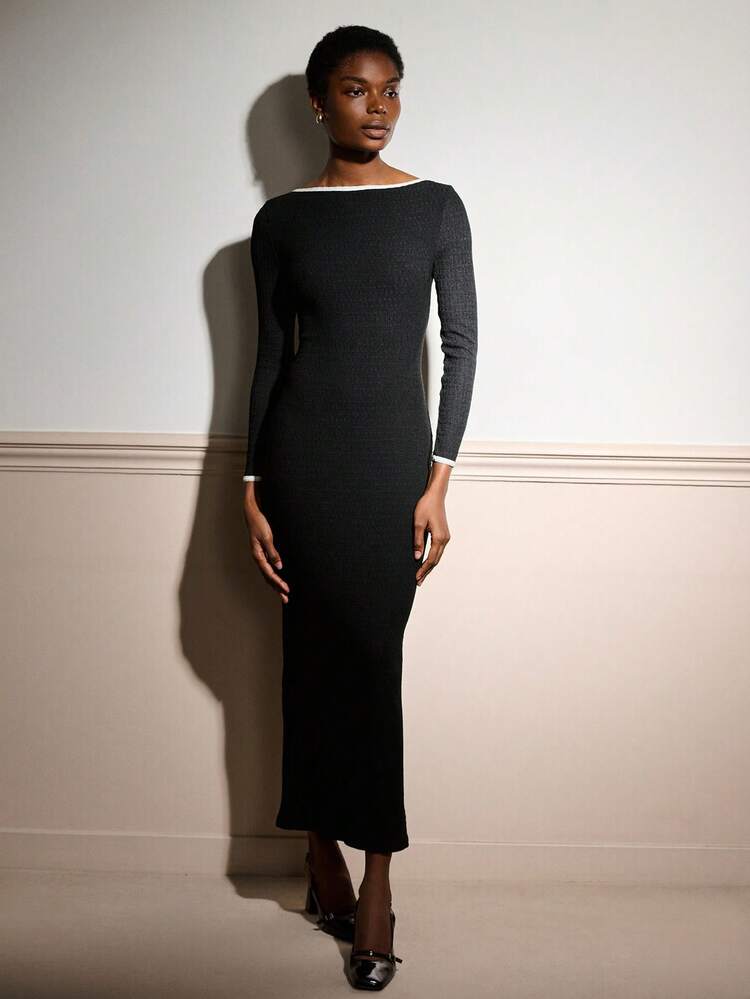 Vestido Longo Preto de Manga Longa com Decote Barco, Ajustado, com Detalhe de Costas Abertas e Acabamento de Pérolas, Estilo Vintage Chique para Festa e Noite