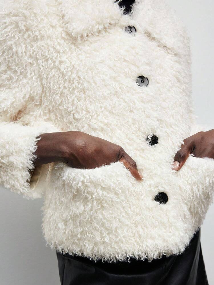 SHEIN Maija Women's Solid Color Long Sleeve Single-Breasted Pocket Design Casual Faux Fur Jacket Modern Urban Casual Fashion Business Casual Women's Office Wear Low-Key Old Money Style Effortless Temperament High-End Urban Commuting High-Quality Airport Women's Wear High-End Material Back-To-School Season Campus Wear Club Wear Youthful Casual Style Christmas Evening Clothes New Year Atmosphere Holiday Party Women's Clothing Autumn Winter Clothes For Women