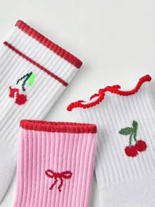 LUVLETTE 1/3 双多尺寸可爱樱桃、蝴蝶结、扇贝边、心形圆点印花普拉提和瑜伽袜，秋季袜子