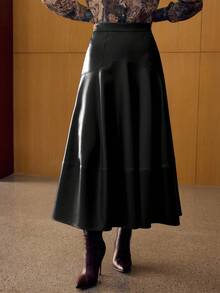 MOTF PREMIUM 女士秋冬高腰PU皮革喇叭裙 - 黑色 - 查看 4