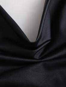 Sweetra 2pcs/Set Women's Black PU Leather Deep Draped Neck Backless Cropped Top&High Waist Wide Leg Pants,Autumn Seksi Chic Party Night Vintage Chic Outfit - Black - View 3