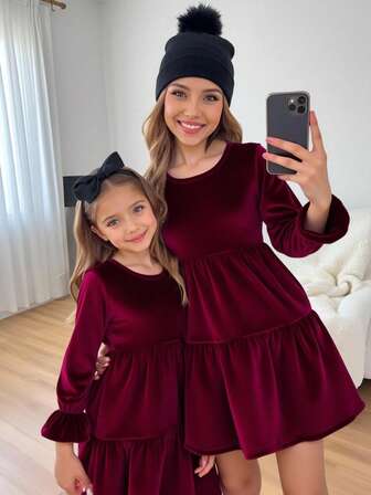 Easowa 年轻女孩天鹅绒优雅奢华连衣裙，荷叶边袖口，A 字喇叭裙，复古风格，圣诞节和节日氛围，适合派对、日常穿着、学校、郊游，耐用面料，完美的圣诞节和感恩节礼物