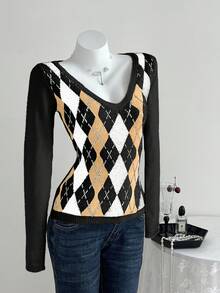 Elamini Sweet & Innocent V-Neck Argyle Pattern Mesh Patchwork Long Sleeve Sweater