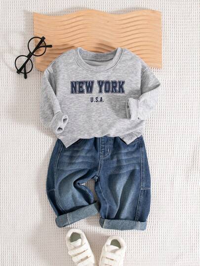 SHEIN Playful Pals 男婴两件套：字母印花运动衫和松紧腰直筒牛仔裤，舒适休闲装，适合日常穿着、外出、聚会，适合春季、秋季和冬季