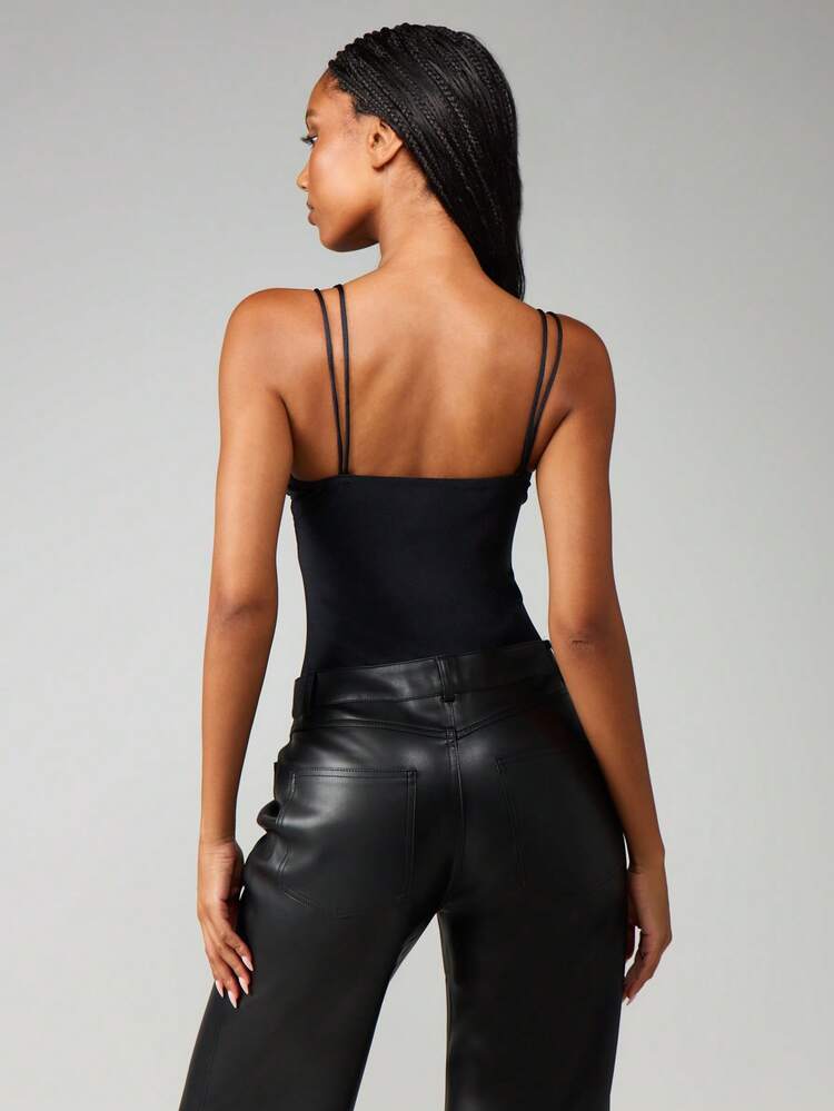 MISSGUIDED スクープネックダブルストラップボディスーツ