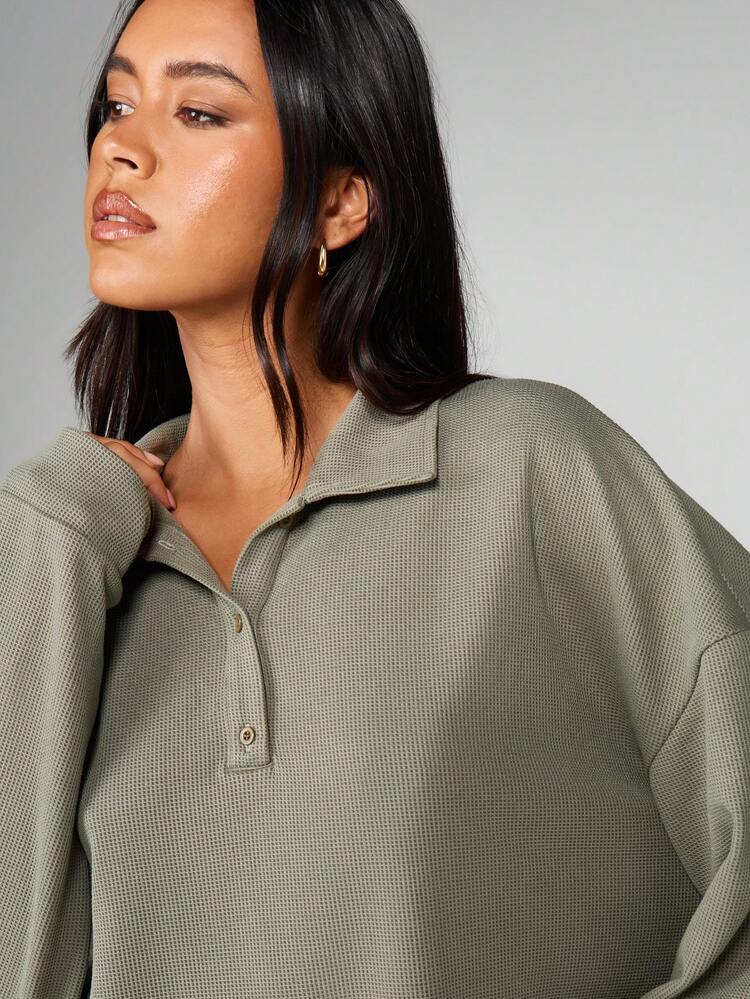 MISSGUIDED Relaxed Fit Waffle Knit Henley Long Sleeve Collared Button Pullover Top
