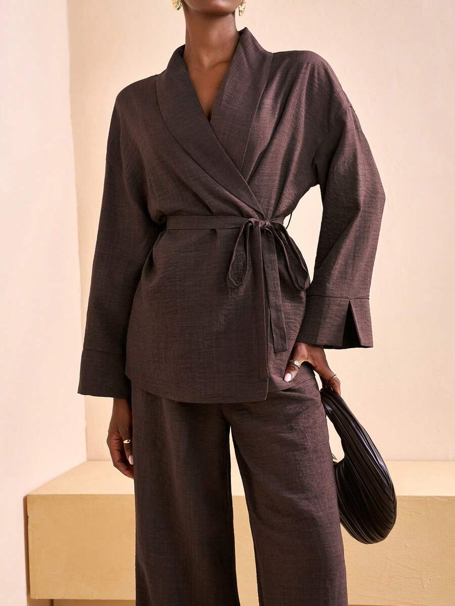 Zivah 2025 Herbst und Winter Neue Lässige Pendler Locker Braun V-Ausschnitt Wickel Langarm Bluse + Hohe Taille Weite Bein Hose Damen Zweiteiler, Geeignet für tägliche Ausflüge, Reisen, Treffen mit Freunden, Business Lässig Damen, Brunch Outfits für Damen, Pendeln, Party, Urlaub, Old Money Stil, Einkaufen, Bankett, Elegant, Party, Date, Lässig, Weihnachten, Neujahr-A