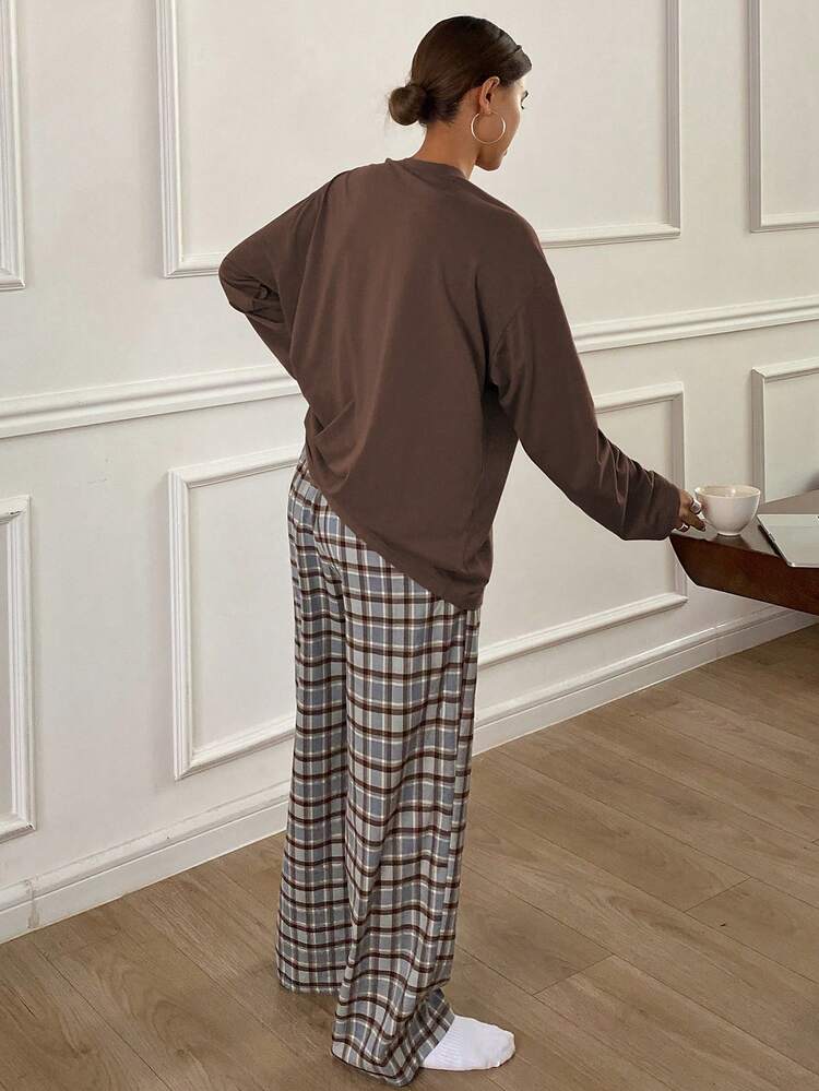 Minimalist Solid Color Loose Long Sleeve T-Shirt Top & Plaid Straight Loose Pajama Pants Homewear Set, Winter Clothes