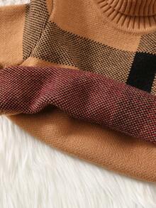 SHEIN 男婴 2 件套高领格纹毛衣和慢跑裤套装，休闲风格，适合秋冬季日常穿着 - 卡其色 - 查看 6