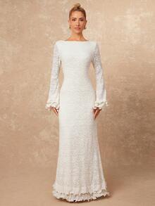 Lumalex 春夏船领喇叭袖修身荷叶边连衣裙，尽显奢华新年新风尚，低调奢华，适合舞会、聚会、宴会、晚宴、节日派对、锐舞派对、音乐节、郊游、度假、户外派对、婚礼季、宰牲节、新年派对等各种场合。这款连衣裙完美契合夏季春假旅行、邮轮、海滩周末度假、派对、约会之夜、婚礼、舞会、宴会、生日、嘉年华、节日及其他节日活动。它融合了新少女风、波西米亚休闲风、低调奢华风、商务时尚风和轻松度假风，层次丰富的闪亮元素更添优雅气质，是奢华舞会、招待会、宴会、婚礼、锐舞派对、节日聚会、假日聚会和户外晚间活动的理想之选，无论何时需要精致而引人注目的派对造型，它都能完美胜任。 - 白色 - 查看 3