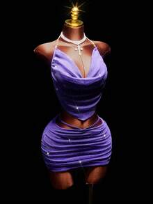 Amplova Perłowy naszyjnik z wiązaniem na szyi, prześwitujący seksowny top z obcisłą, marszczoną mini spódniczką o ultra niskim stanie, 2 sztuki