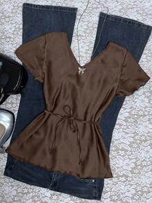 INAWLY Áo thun tay ngắn cổ chữ V xoắn phía trước màu trơn dành cho nữ, thanh lịch cho mùa hè - màu nâu - Xem 2