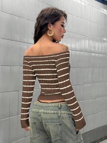 StreetHx Pakaian Streetwear Wanita Musim Gugur/Dingin Sweater Lengan Panjang Bergaris Off Shoulder dengan Blok Warna dan Potongan Pas Badan - Coffee Brown - View 2