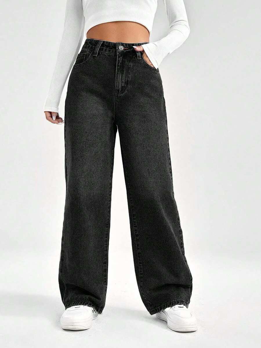 EURMUSE Women's Casual Straight Leg Jeans With Pockets, Street Style - Black - View 1