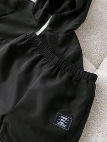 SHEIN 2件組男嬰黑色裝飾針織連帽套頭上衣與彈性腰長褲套裝，休閒運動穿搭，黑白配色，適合秋季與海灘 - 黑色 - 查看 8