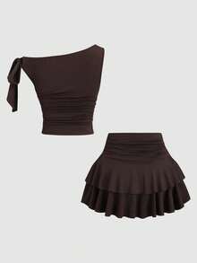 SHEIN PETITE Set estivo da donna composto da canotta con decorazione floreale metallica e minigonna plissettata a strati - Caffè Marrone - Visualizzare 2