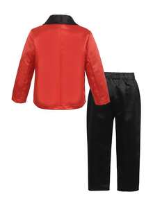 SHEIN 2 Stücke Anzug-Set für junge Jungs, texturiert und glänzend gewebt, beinhaltet rote & schwarze Satin-Blazer-Jacke mit Revers und Hose, modisch, geeignet für Geburtstagsfeiern, Hochzeiten, Feiertage, Halloween, Weihnachten, formelle Anlässe, klassisches Herrenoutfit - Rot - Übersicht 2