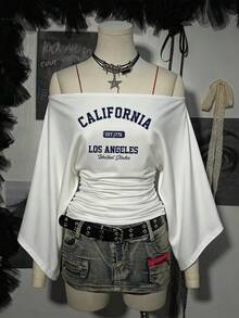 SHEIN EZwear Áo thun nữ dáng rộng tay loe in chữ phong cách đường phố, hở vai, thời trang thường ngày, mùa xuân/thu - trắng - Xem 1