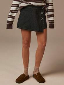 Athîral 女士纯色时尚牛仔短裤，不规则裤脚，不对称水洗，镂空银色装饰，适合所有季节，休闲女装，适合外出，女士秋季服装，休闲裤，复古女装。 - 深灰色 - 查看 4