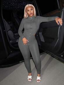 Slaydiva 2025冬季新款，新年，情人节，派对，晚宴，约会，聚会，生日派对，学院风，学生装，日常出行，百搭基础款，休闲，邮轮旅行，网红风，千禧Y2K性感辣妹，性感夜店，朋克赛车，酷炫机车风，小立领，长袖，双拉链，不对称下摆外套+修身裤，抓绒下摆，细条纹，灰色，冬季套装，圣诞套装，新年套装，派对套装，女士两件套 - 灰色 - 查看 5