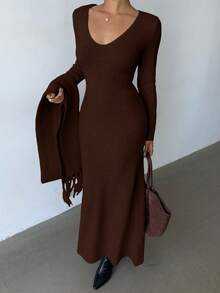 Elenzga Elegant Light Apricot V-Neck Simple Comfortable Vintage Style Knitted Dress With Tassel Scarf, Suitable For Commuting And Outings In Autumn/Winter - Brown - View 4