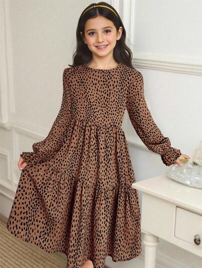SHEIN Tween Girls' Dusty Floral Print Flounce Sleeve Ruffle Hem Dress Winter Girls Animal Print Dress Girls Long Sleeve Dress Brown Dress For Girls Thanksgiving Long Sleeve Dresses Suitable For Daily, Celebration, Autumn & Winter Outfits For Easy Comfort, Autumn & Winter Layers For Girls, Stylish Girls