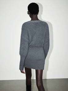 Lumivelle 灰色圆领紧身针织连衣裙，秋冬