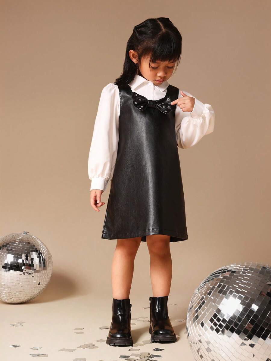 SUMWON Schwarzes Kunstleder-Pinafore-Kleid mit weißer Knopfleiste für Mädchen Schuluniform Herbst Winter