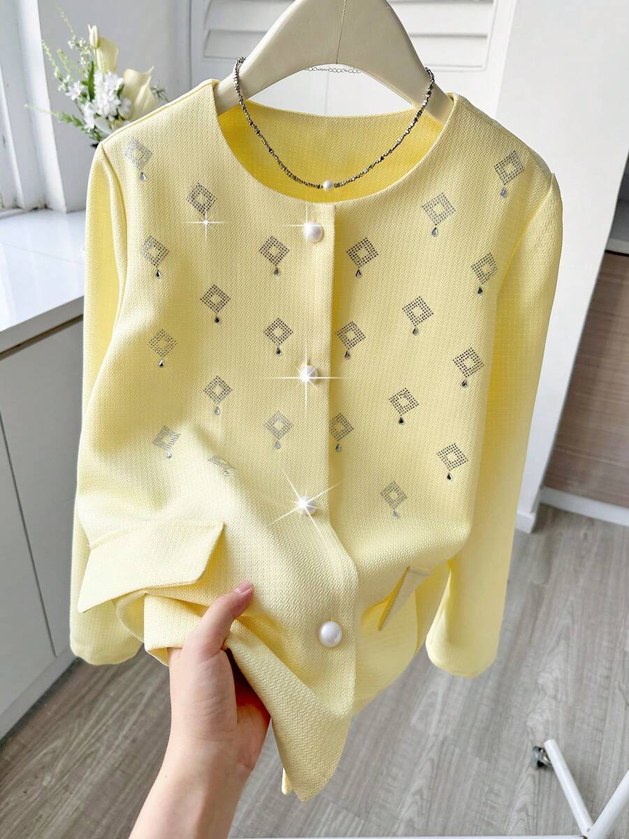 Elenzga 女士冬季夹克，舒适女士秋冬服装优雅外套，春秋长袖优雅闪亮水钻夹克，单件编织纹理条纹纹理无领 3D 贴花元素闪亮珍珠纽扣上衣 - 淡黃色 - 查看 1