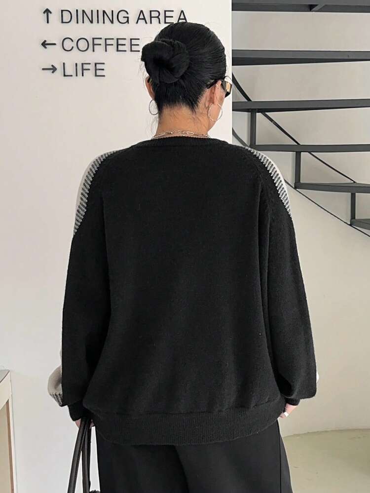Dazy Plus Fashionable Casual Colorblock Sleeve Design Loose Fit Plus Size Women Pullover Sweater, Autumn/Winter
