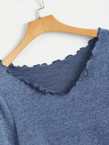 SHEIN EZwear Navy Blue Plus Size Women's V-Neck Flare Sleeve Ruffle Trim Casual T-Shirt