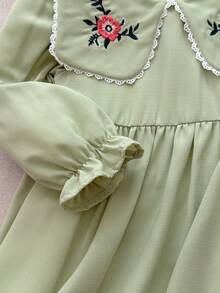 Blossori Young Girls' French Elegant Floral Embroidery Turndown Collar Long Sleeve Dress - Green - View 7