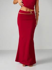MISSGUIDED Christmas Two Piece Halter Top And Maxi Skirt Set With Gold Hardware For Party Evening Christmas - Red - View 3