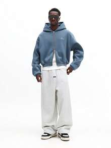 SUMWON Crop Fit Heavyweight Zip Up Hoodie With Drawstring Hood And Centre Pocket For Casual Streetwear - Grey - View 5