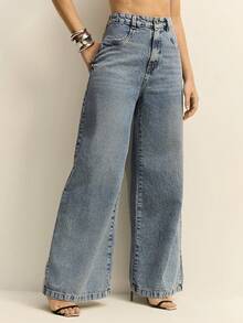 Daynim Calça Jeans Feminina Super Wide Leg Pantalona Cintura Alta Vintage - Lavagem Média - Visão 4