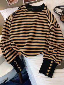 GlowEve 女式休闲宽松条纹圆领套头衫，家居服，金属纽扣袖口设计 - 卡其色 - 查看 2