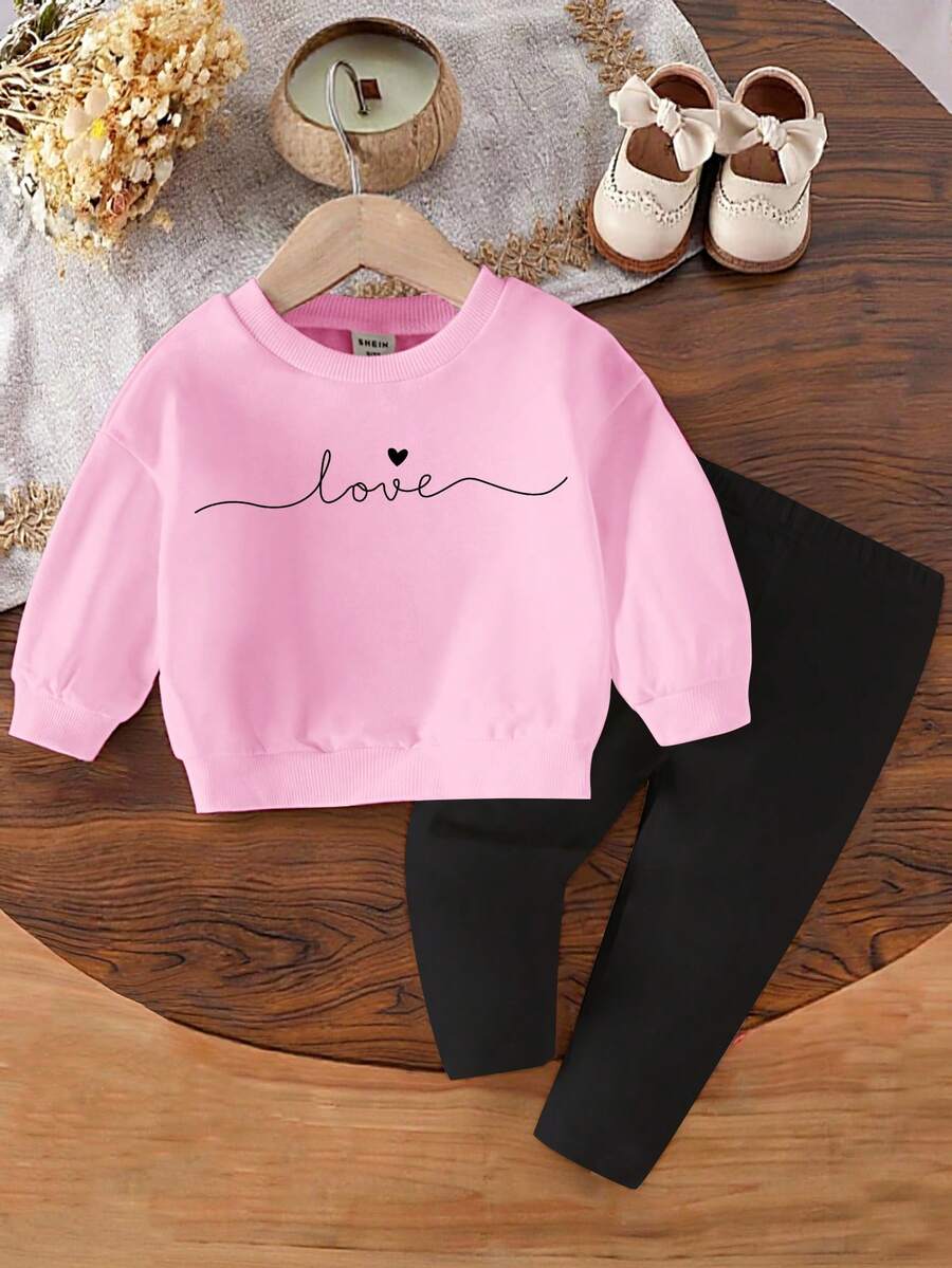 Ensemble 2 pièces pour jeunes filles, décontracté, chic et minimaliste, motif lettres d'amour et cœurs, col ras du cou, manches longues, sweat-shirt et leggings, automne/hiver, idéal pour les sorties quotidiennes et l'école.
