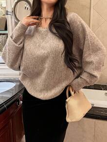 DAZY 秋冬优雅百搭圆领系带设计宽松女士长袖毛衣 - 卡其色 - 查看 4