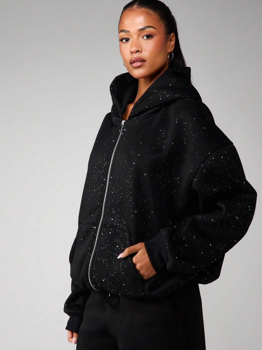 MISSGUIDED 闪亮连帽运动衫，带金属斑点，全拉链开合和中央口袋，休闲冬季上衣 - 黑色 - 查看 1