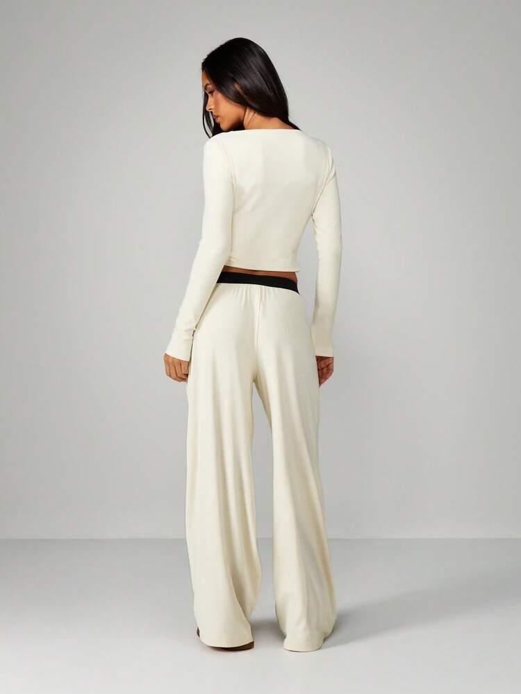 MISSGUIDED Ribbed Lounge Set With Ruched Front And Wide Leg