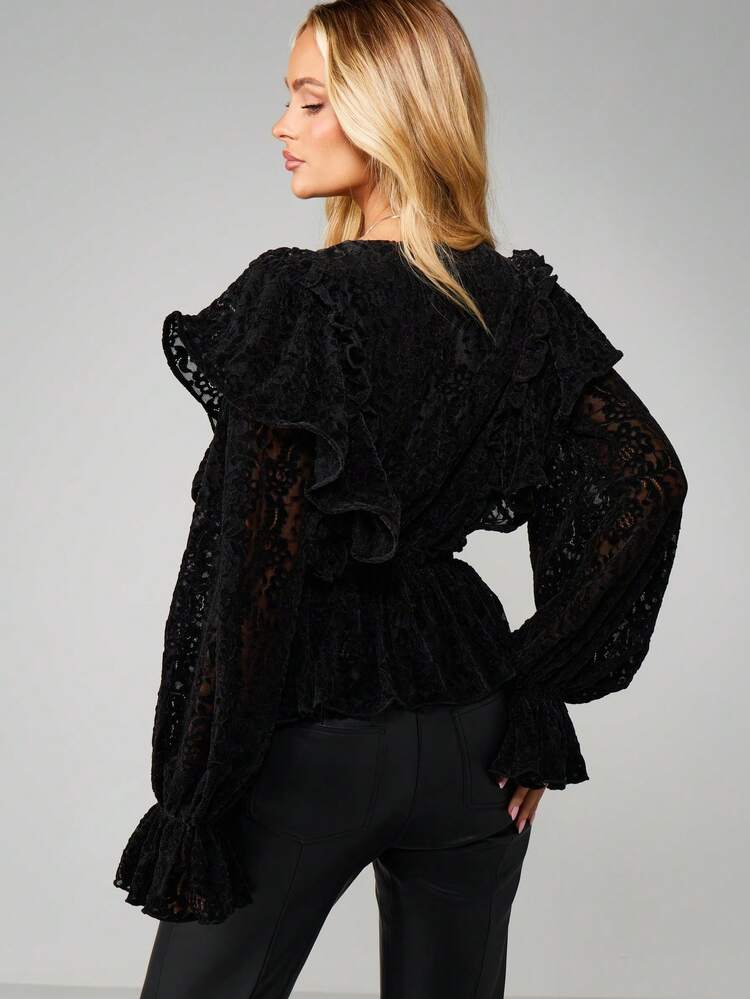 MISSGUIDED Christmas Plunge Neck Long Sleeve Lace Blouse With Ruffle Details And Bell Sleeves For Evening Occasions