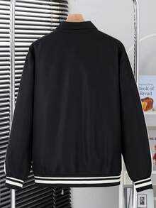 SHEIN 1 Áo khoác in chữ thời trang màu đen cho bé trai tuổi teen, vải mềm mại và thoải mái, phù hợp cho mùa thu/đông, ngoài trời, trường học, mùa tựu trường năm 2025, phong cách đại học, họa tiết đồ họa, áo khoác thường ngày - màu đen - Xem 2