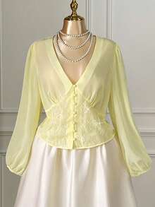 Rometta Plus Size Women's Autumn/Winter French Elegant Lace Patchwork 3D Floral Luxurious Slimming Blouse, Suitable For Graduation, Holidays, Valentine's Day, Christmas, Music Festivals, Mother's Day, Halloween, Thanksgiving, Easter, National Day, Balls, Dates, Parties, Weddings, Outings - Yellow - View 3