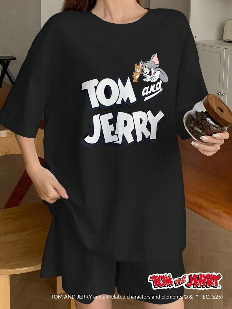 TOM AND JERRY X DAZY Women's Casual Oversized Graphic Print Short Sleeve T-Shirt & Shorts Pajama Set