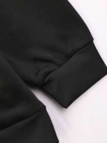 EMERY ROSE Women's Round Neck Sweatshirt With A Heart-Shaped Leopard Print Pattern, Suitable For Autumn And Winter, Women's Clothing