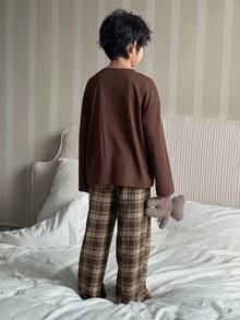 DAZY 两件套儿童秋季套装：针织圆领印花长袖T恤+梭织格纹长裤睡衣套装，适合青少年男童 - 棕色 - 查看 5