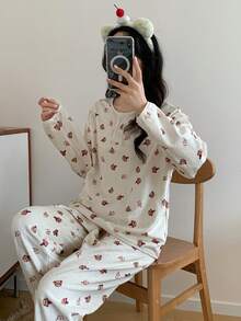 2件組紅色秋季可愛緞面家庭套裝，韓風熊生日帽印花法蘭絨長袖上衣與長褲睡衣套裝，適合青少年女孩 - 白色 - 查看 3