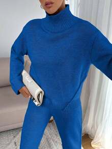 EURMUSE Conjunto de suéter de cuello alto relajado para mujer con detalles de punto acanalado y pantalón de punto recto - azul real - Ver 4